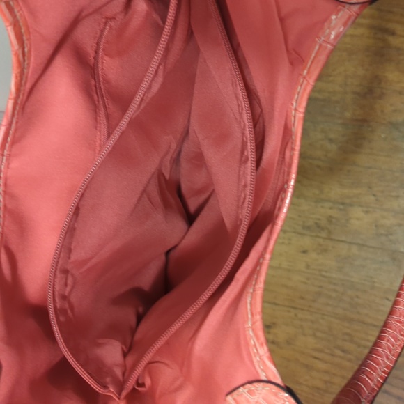 Unbranded Purse Pink PVC material - Picture 4 of 11